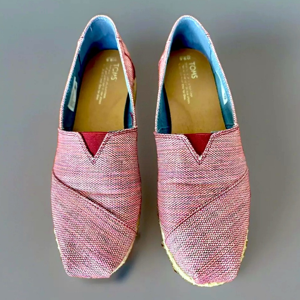 🎀 TOM’S Metallic Pink Low-Stacked Alpargata Rope Espadrilles. 9.5